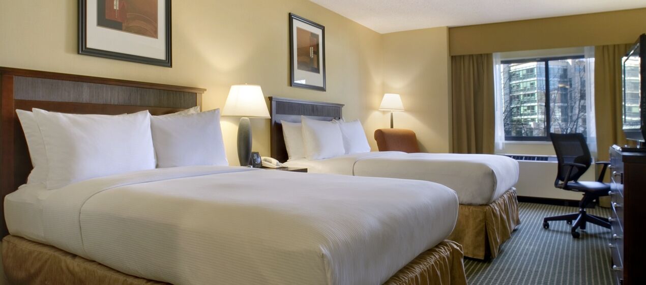 Hilton Arlington Hotel Exterior photo